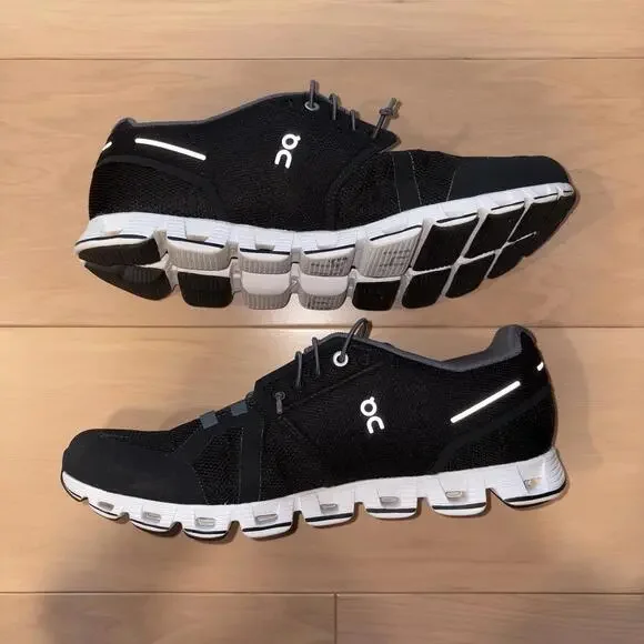 On Cloud 5 Mens Size 10 Black Running Walking Athletic Sneakers Lightweight - Picture 3 of 8